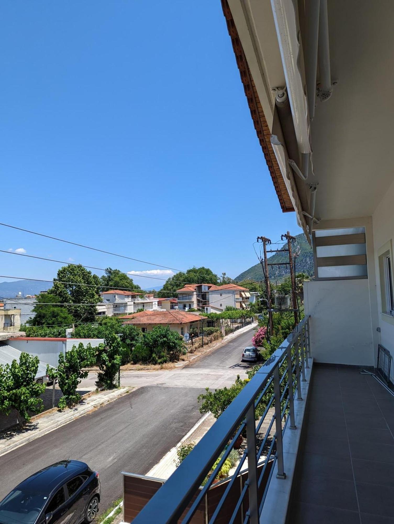 Samaras Apartments In Kamena Vourla Buitenkant foto