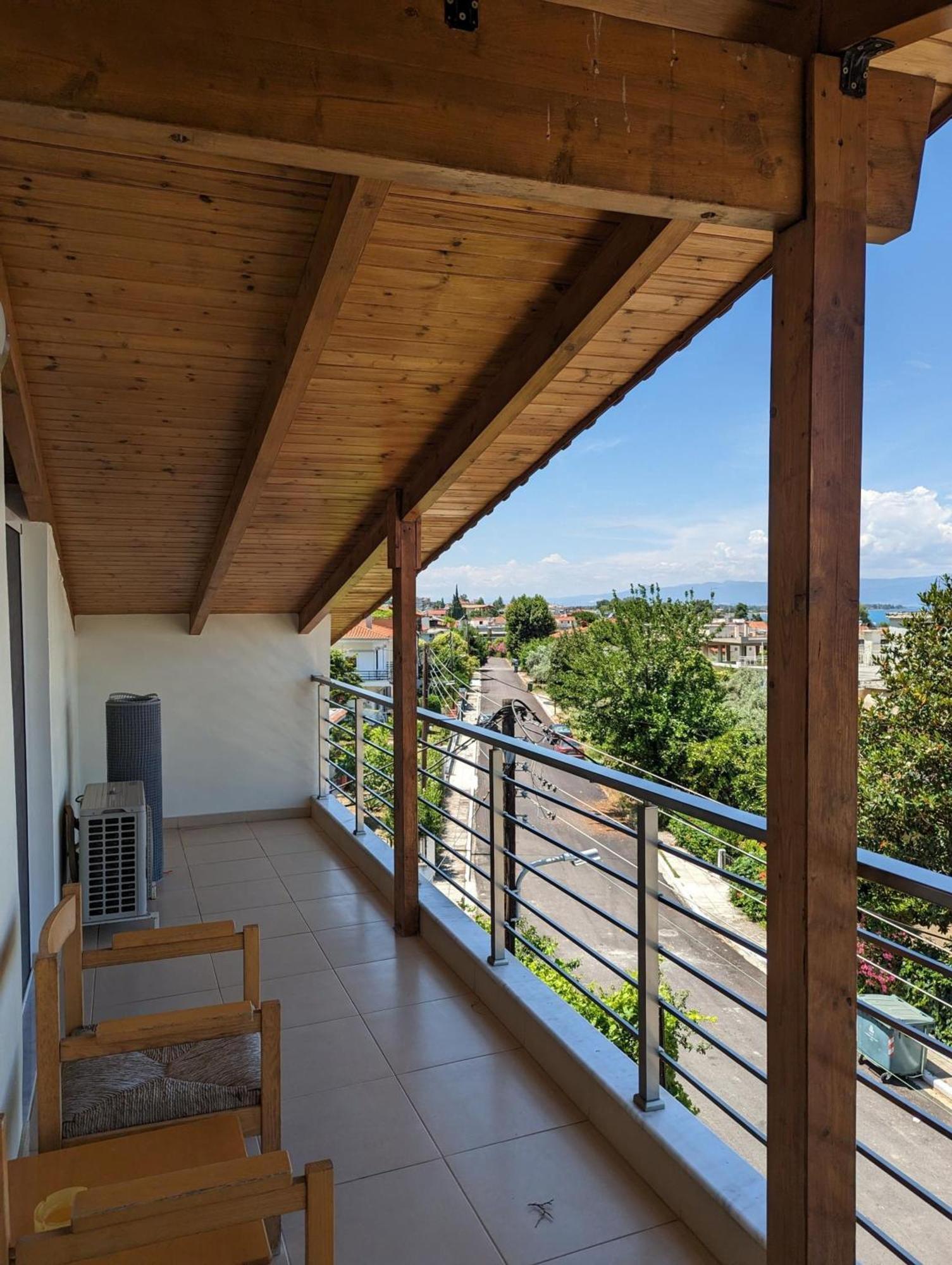 Samaras Apartments In Kamena Vourla Buitenkant foto