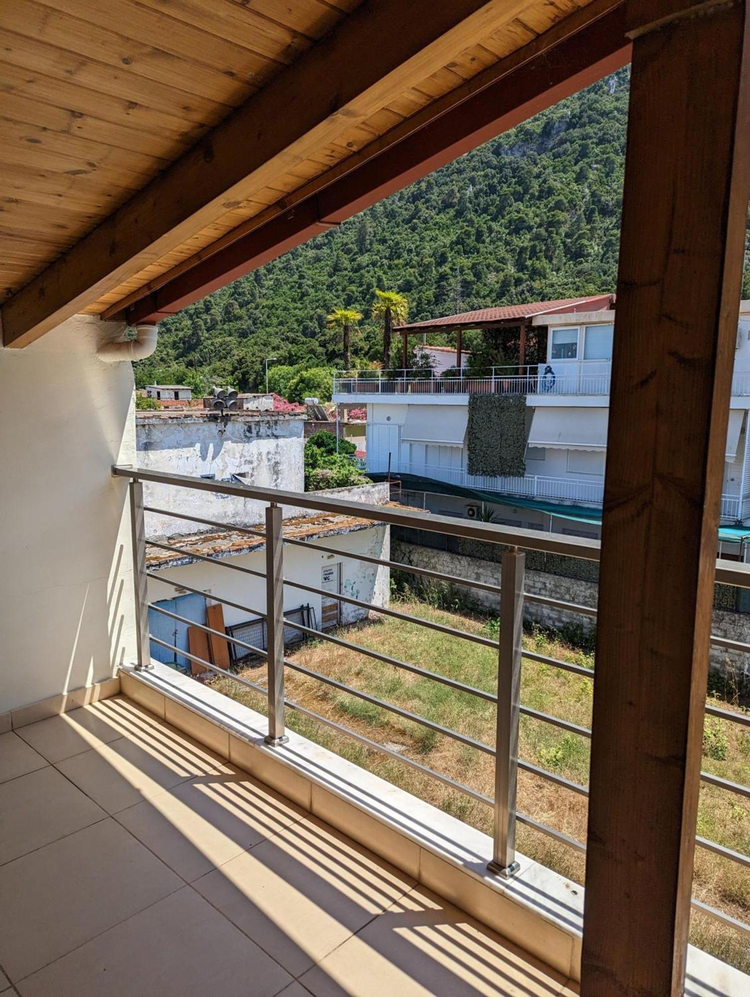 Samaras Apartments In Kamena Vourla Buitenkant foto