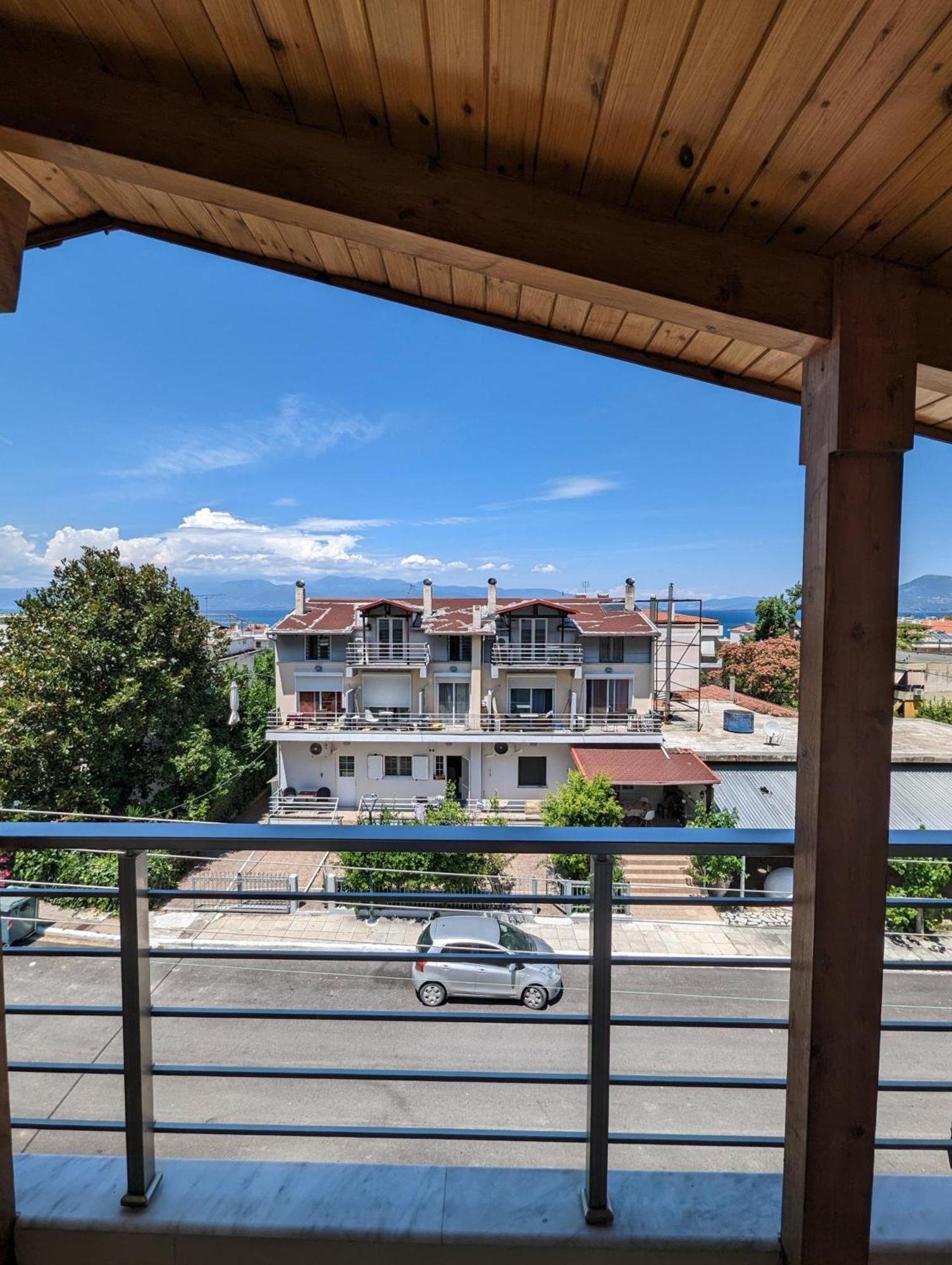 Samaras Apartments In Kamena Vourla Buitenkant foto